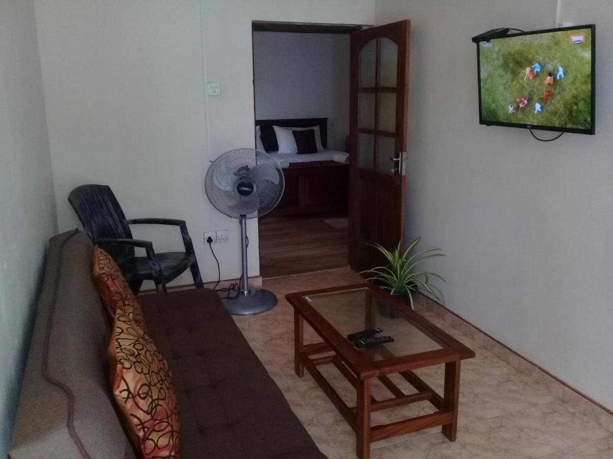 Kuma Beach Side Villa Wadduwa Buitenkant foto